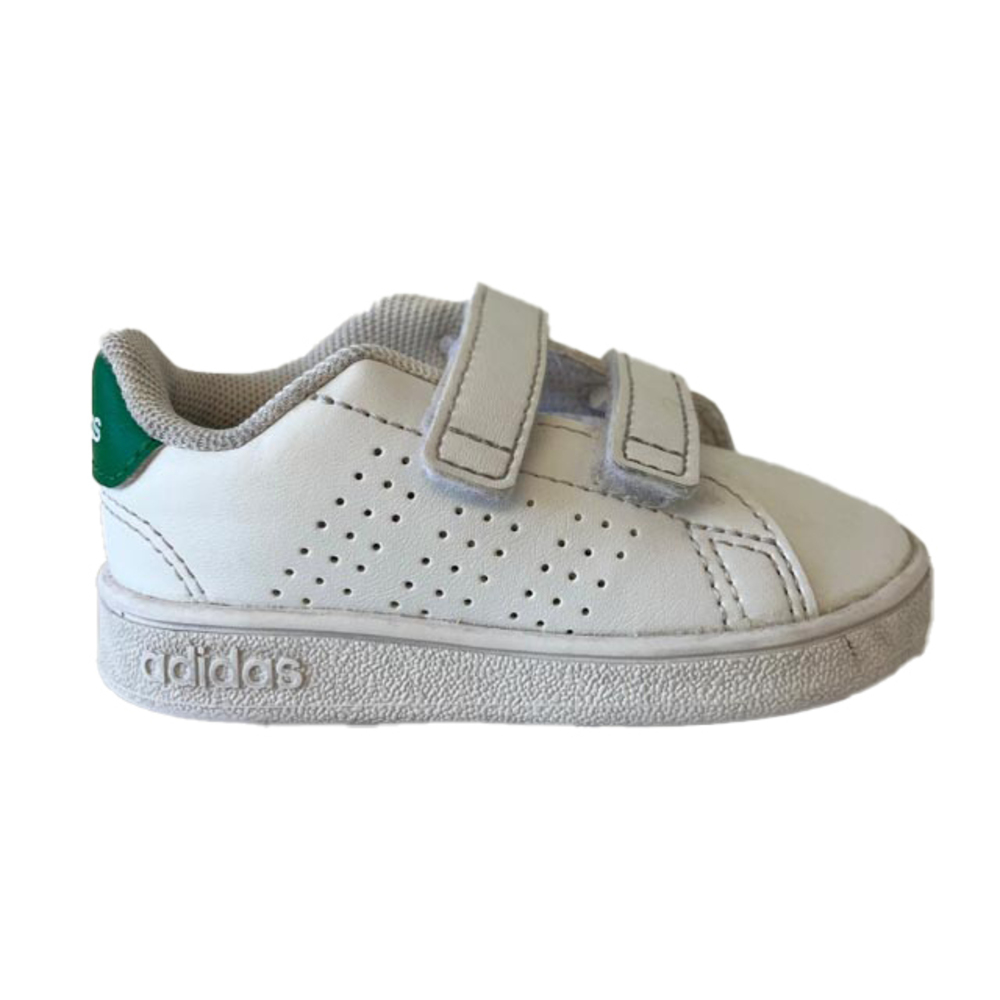 Adidas Unisex White | Green Sneakers size: 4 Infant